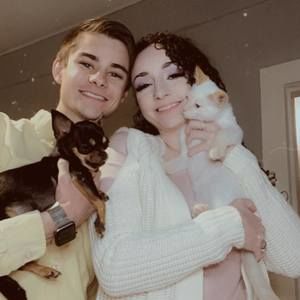 Meet your Posher, Cori